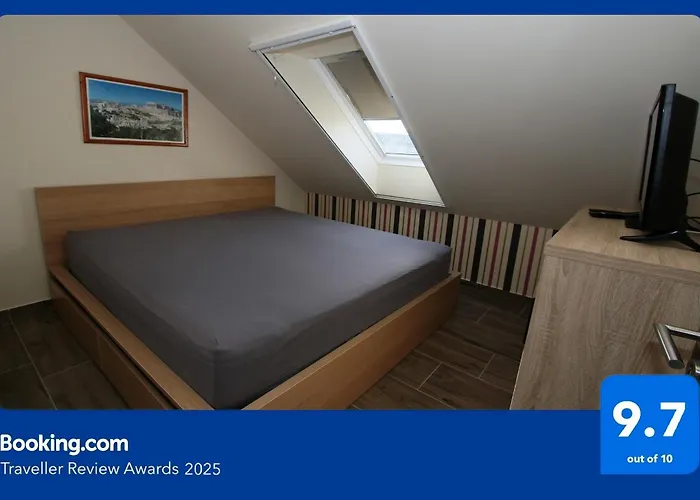 Apartament Blonde River Soter